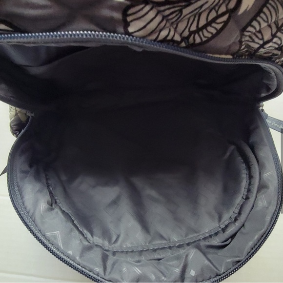 NWT! Vera Bradley Essential Compact Backpack - Picture 7 of 10